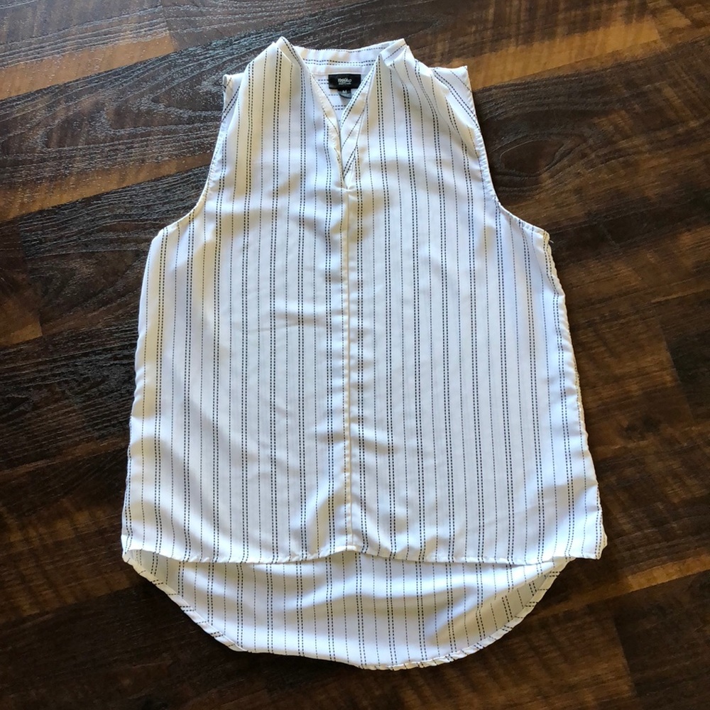 Mossimo Blouse - Picture 2 of 4